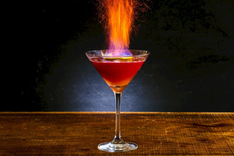 Creative mixology and flaming signature cocktail at Verride Santa Catarina rooftop bar