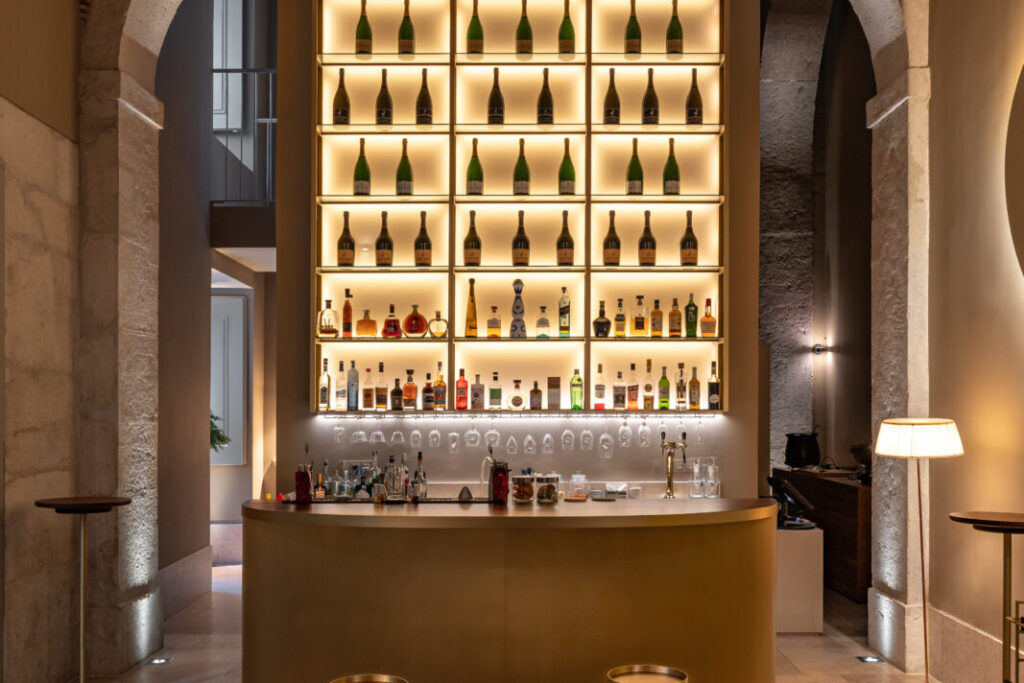 bar-1