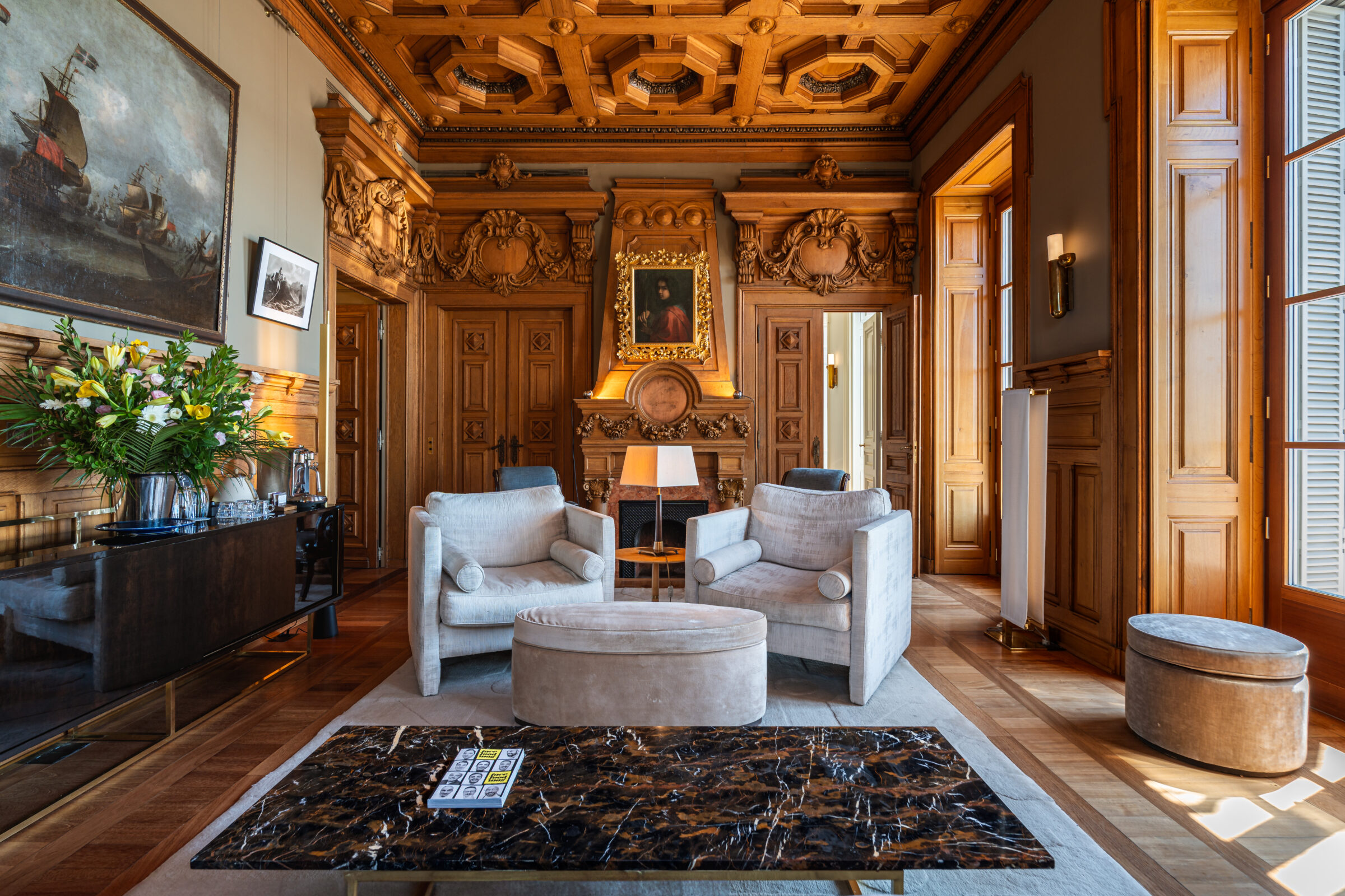living room suite_Palacio Verride