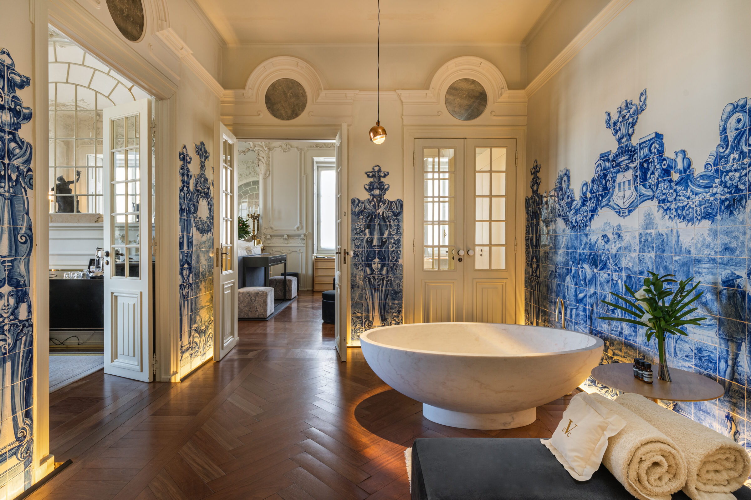 QUEEN SUITE